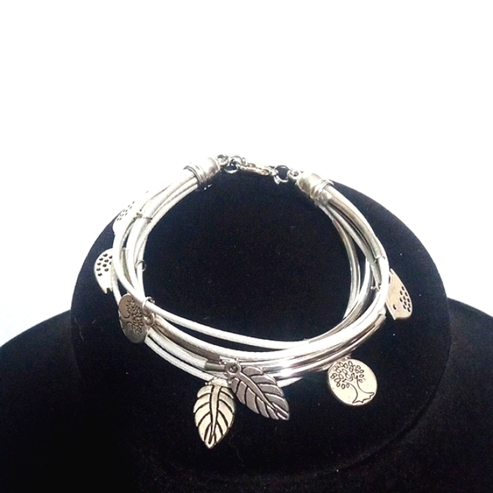 SILVER LEAVES TREE OF LIFE AND HUMMINGBIRDS MULTI-STRAND CHARM BRACELET NWOT